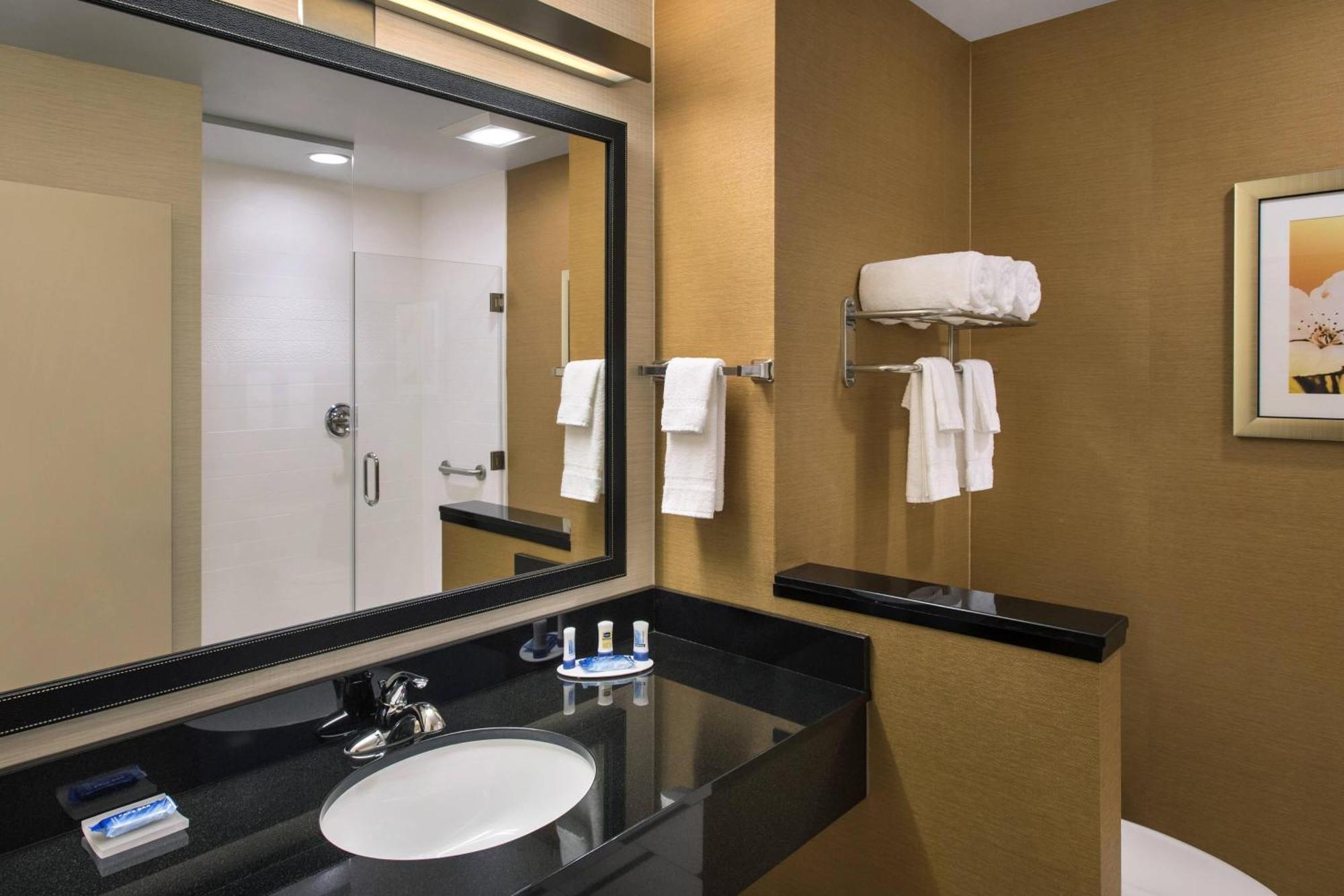 Fairfield Inn & Suites By Marriott New Castle Wilmington Esterno foto